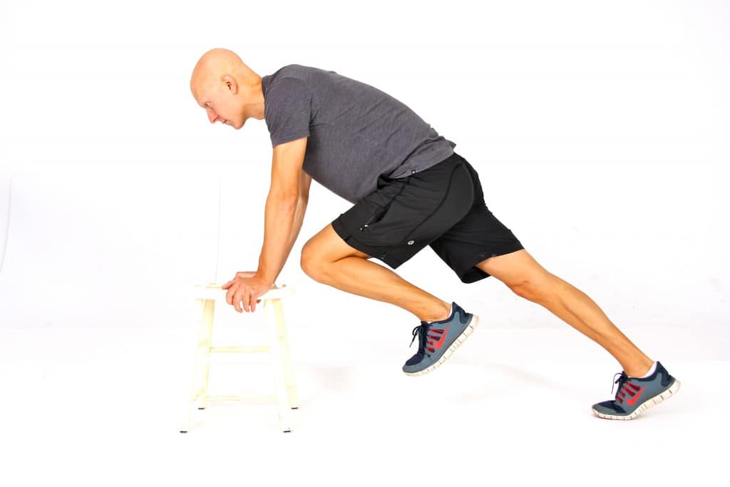 The 14 Best Ab Exercises - Knee Drive Hold